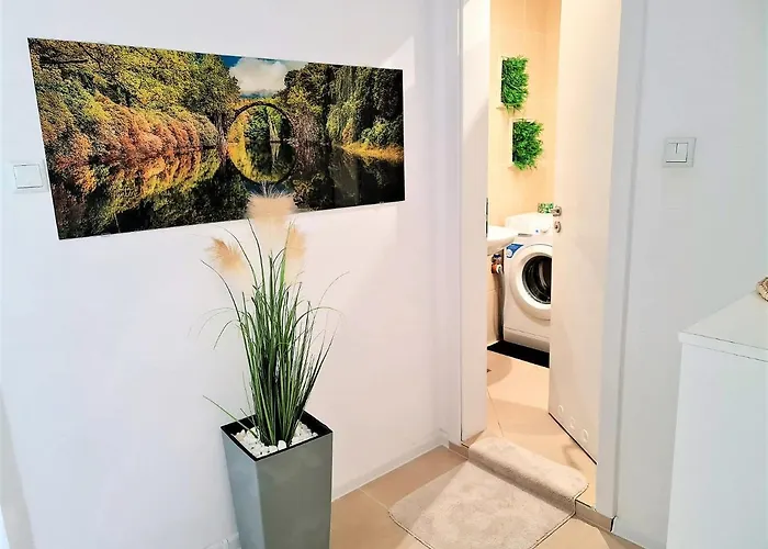 Little Treasure By The Sea * Pomorie