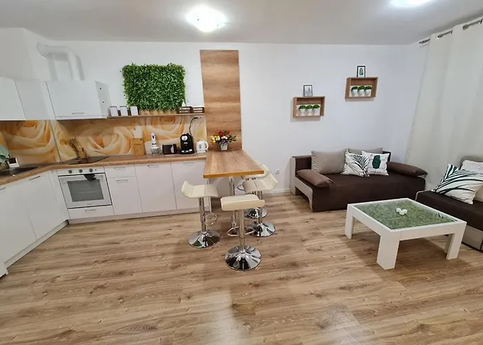 Apartment Little Treasure By The Sea Pomorie